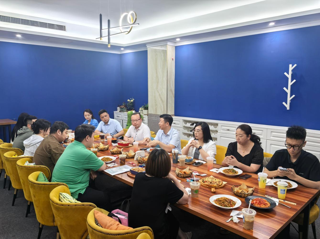 研究生处组织召开“本硕贯通”培养工作座谈会